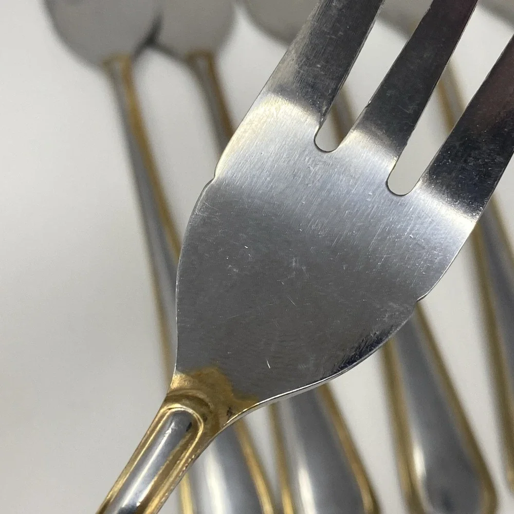 Set of 12 Hampton Silversmiths HSV198 Stainless Cocktail Seafood Forks Gold Trim